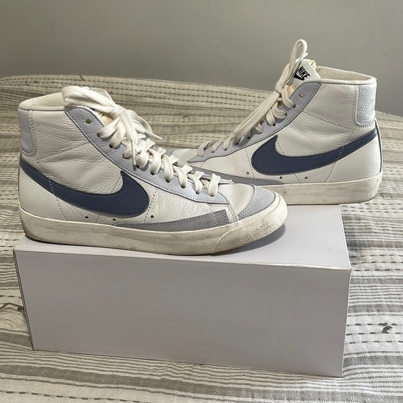 custom made Nike Blazers - Picture 1 of 4
